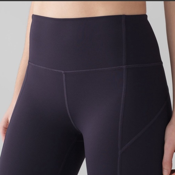 Lululemon Anew Crop (21") Black Grape Purple 4 - Picture 4 of 8